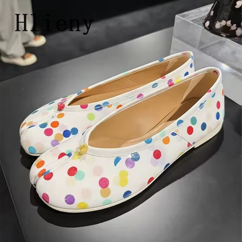 Hlieny ファッションカラフルな水玉模様のスプリットトゥ - Street Fashion Dance のレビューと価格