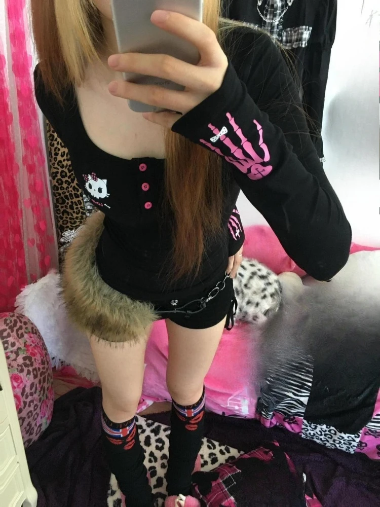 Y2K ヴィンテージ漫画プリント Tシャツ レディース 20 - Fashion Streetwear のレビューと価格