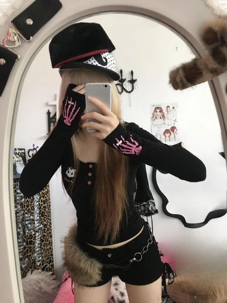 Y2K ヴィンテージ漫画プリント Tシャツ レディース 20 - Fashion Streetwear のレビューと価格