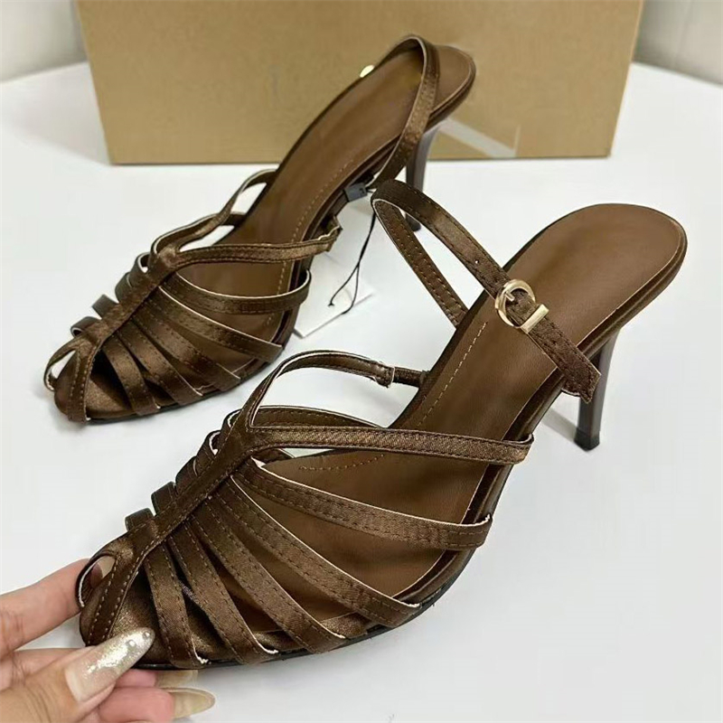 ストリートスタイルのピープトウ、細いバンドバックルストラップ - Street Fashion Shoes のレビューと価格