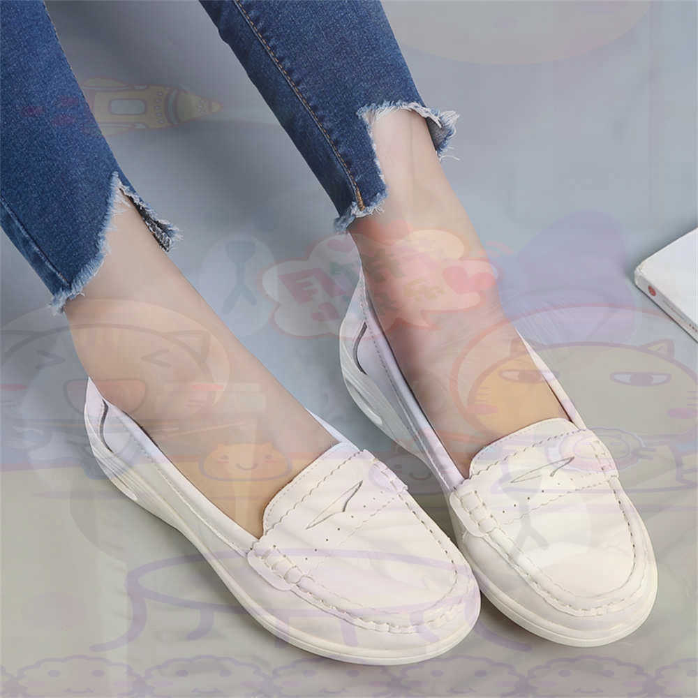 ソフトスリッポンレディース大きいサイズの靴ウォーキングテニス - Guangzhou Street Fashion のレビューと価格