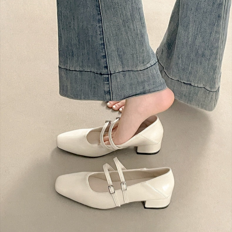 スクエアトゥローヒール女性銀色メリージェーンシューズファッシ - Street Fashion Styles のレビューと価格
