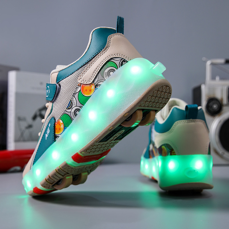 4輪格納式LEDライト付きユースローラースケートシューズ、ラ - Street Fashion Shoes のレビューと価格